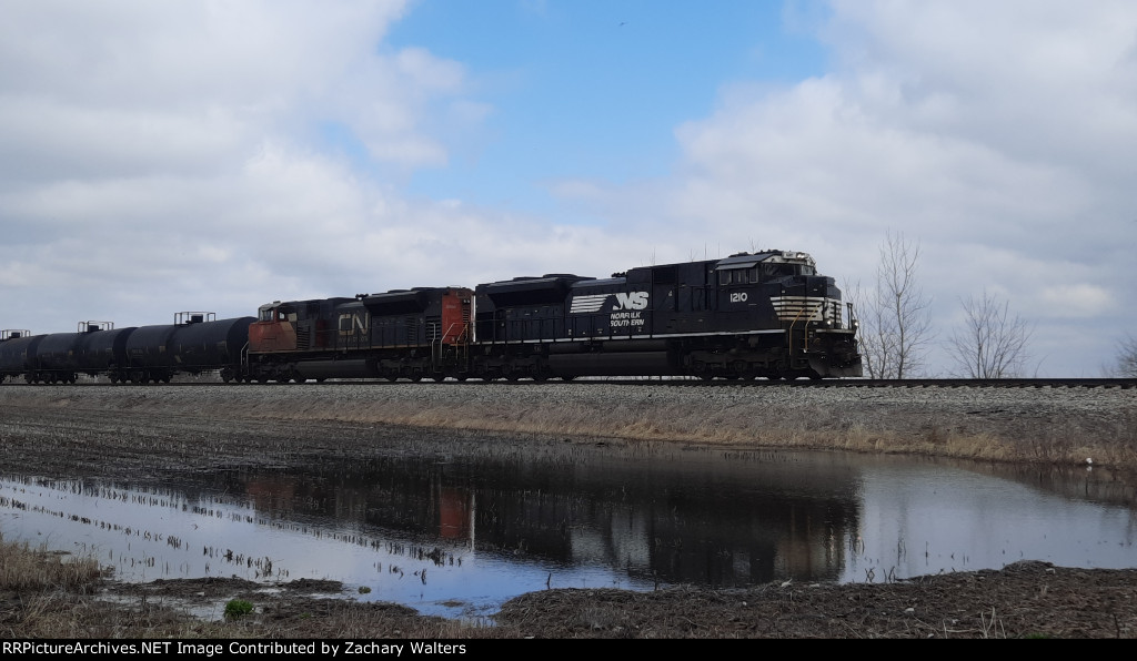 NS 1210 CN 8956